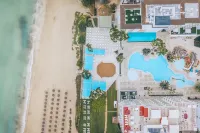 阿爾庫迪亞公園伊波羅之星波浪飯店 - 沙灘