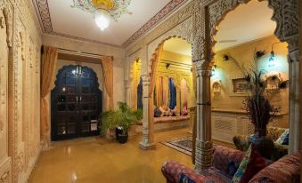 Hotel the Golden House