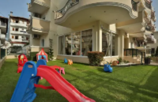 Irida Apartments