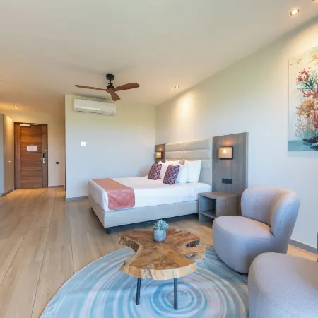 Dolphin Suites & Wellness Curacao