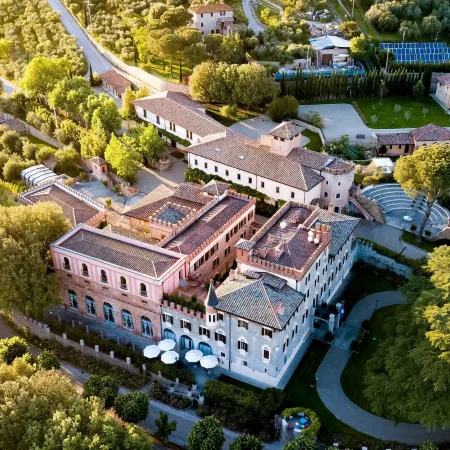 Borgo Dei Conti Resort Relais & Chateaux