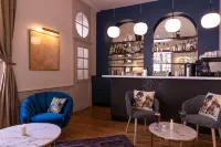 Hôtel Anne d'Anjou, the Originals Collection - bar