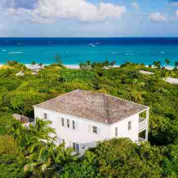 Pink Sands Resort Hotel Exterior