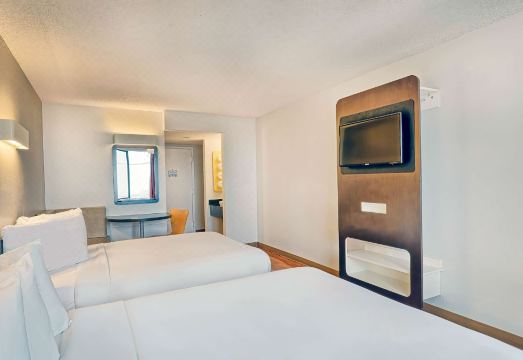 모텔 6 로스앤젤레스 LAX