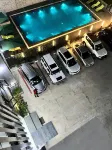 Lifestyle Luxury Hotel and Residence - parking