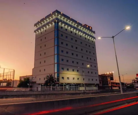 Zielo Hotel Hoteles en Luque