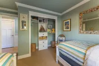 アヴァンステイのトゥルーリー・ア・トレジャー ビーチまで歩いていけます、パティオ