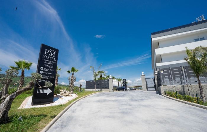PM Hotel