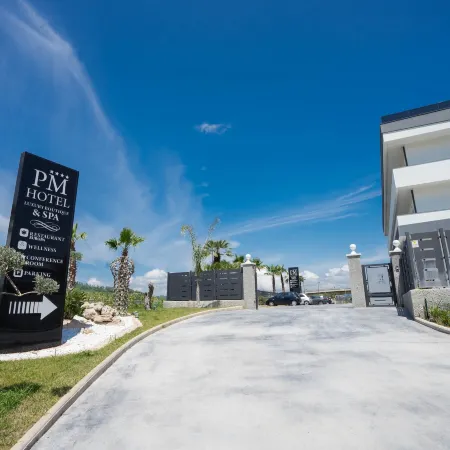 PM Hotel