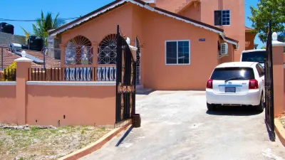 Bev Rosevilla Hotels in 