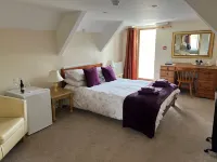 Station House, Dartmoor and Coast Located, Village Centre Hotel Hotels in West Buckfastleigh