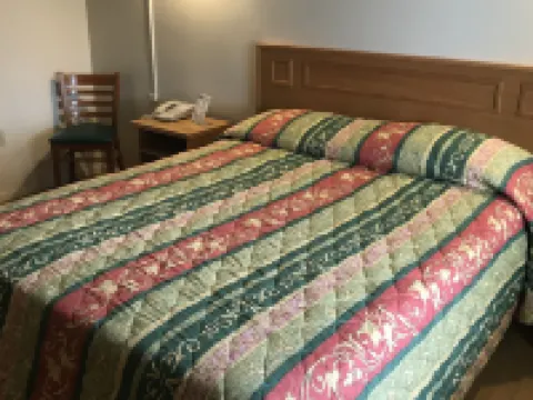 Sunrise Inn Hotels in Turlock