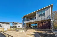 Waterfront Lake House with Boat Lift and Dock on Lake LBJ