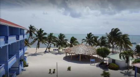 Anchorage Beach Resort Caye Caulker Отели рядом с достопримечательностью «Сплит»