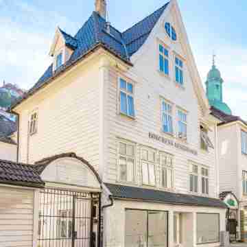 Fabryka Hotel Exterior