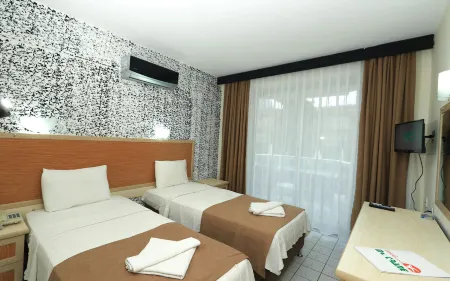 Mr Crane Boutique Отели рядом с достопримечательностью «Phaselis beach»