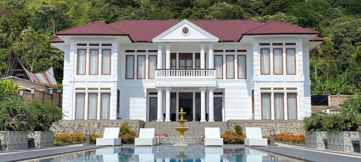 Toba Retreat Mansion and Villas Hotels in Samosir Regency