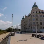 Huswell - Beachfront Apartment in Zeebrugge Hotels in Zeebrugge