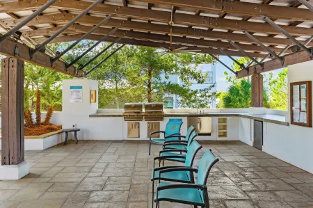 Serenity by the Sea by Avantstay Walk to Beach + Pool Access!