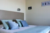 Hotel de la Plage - Barcares Отели в г. Лёкат