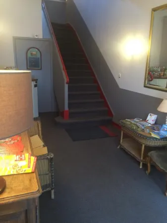 Hotel Bernieres Отели рядом с достопримечательностью «Канский замок»