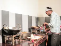 Hotel Spark Inn || Near Motherhood Hospital Các khách sạn ở Noida