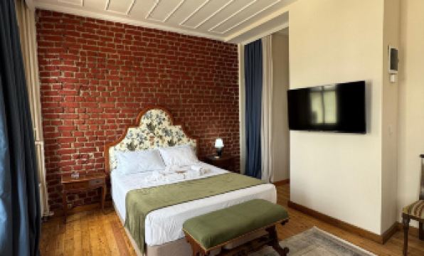 Levant Pension de Luxe