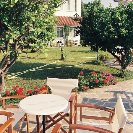 Nicolas Village Club