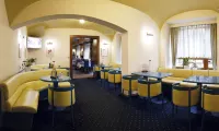AGH Hotel - breakfast