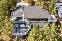 Big Sky by AvantStay Mountain Home w Great Views Hot Tub Al Fresco Dining