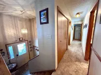 Cinnebar Hideaway ~ Private & Close to Ski Hills!