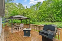 Ultimate Family Fun Escape