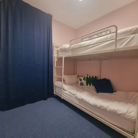 Space Guesthouse