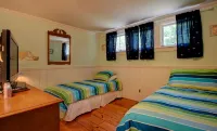 Hyannis Port Cottage with Ocean Views and Access to 3 Beautiful Ocean Beaches!