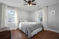 Charming 3BR 2BA Fully Renovated near DWNTN & MTSU - Homestays