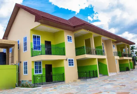 The Boaz Executive Place Отели рядом с достопримечательностью «Peace And Love Hospital»