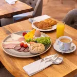 Hotel Dua Residence - breakfast