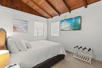 Charming Naples Retreat – Your Perfect Getaway!