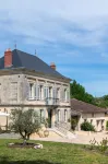 Maison Groleau Hotels in Mombrier