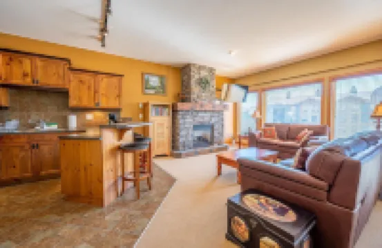 Bear's Paw Chalet - Amazing Location & Ski in-Out