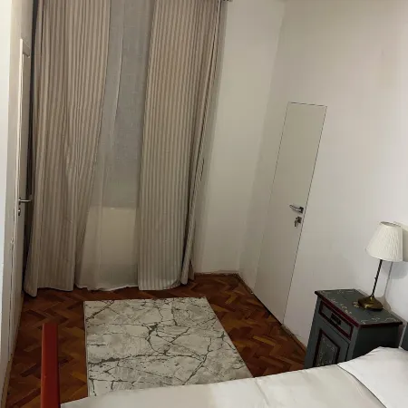 Suite 49