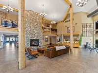 River Lodge and Cabins Hotels in Boardman