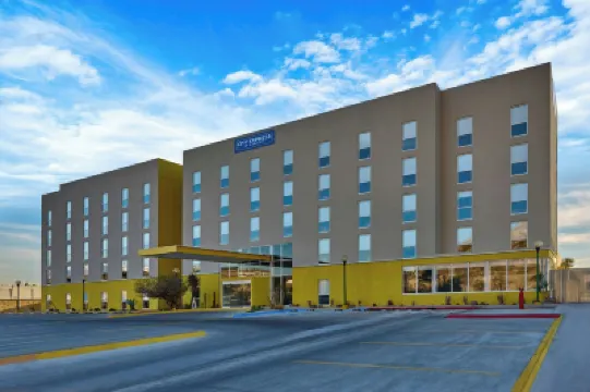 City Express by Marriott la Paz Hotels in 