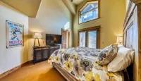 Spacious condo with a beautiful view and lots to do in Brian Head UT.