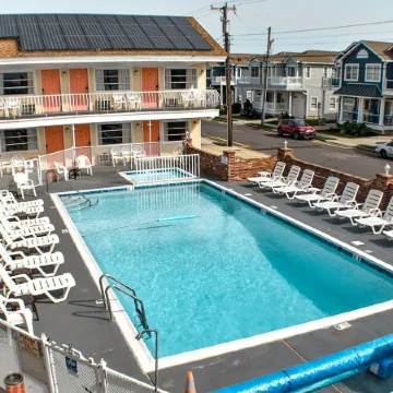 Blue Water Motel