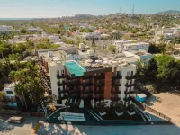 Flamboyan Hotel & Residences Hotels near Presa