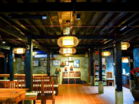 Ba Be Jungle Houses Hotels in Nam Mau