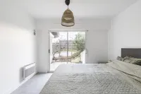 2 Bedroom Private Vacation Home in Bidart