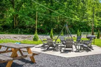 2bdrm Cabin 3 Gburg Pet-friendly Firepit Games