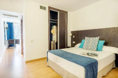 Aparthotel Ona Palamós Отели в г. Паламос